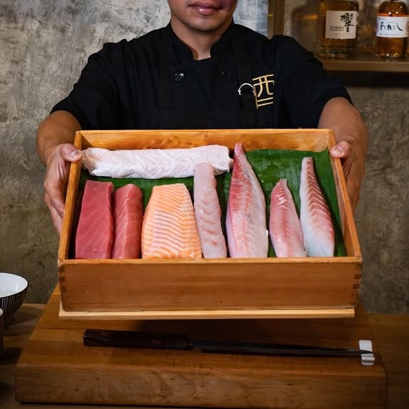 Sake Sushi Bar Lomas 5