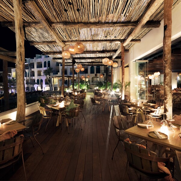 Restaurante Mamazzita Los Cabos 16