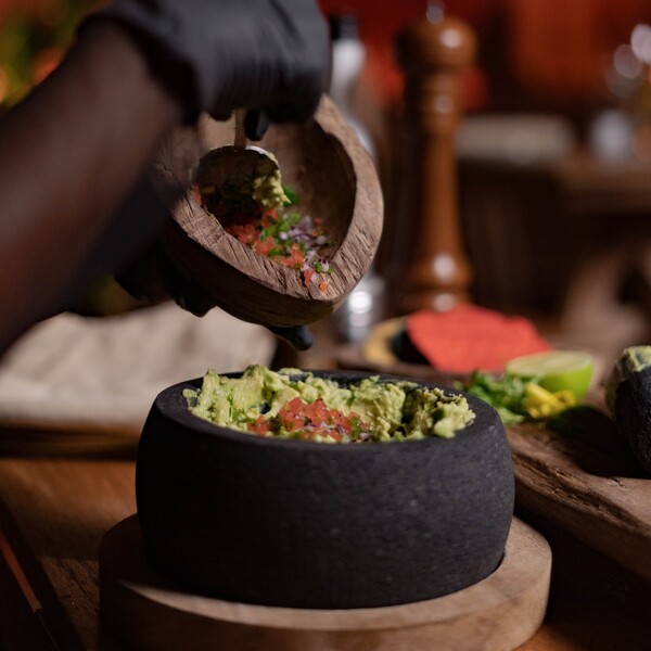 Restaurante Mamazzita Los Cabos 11