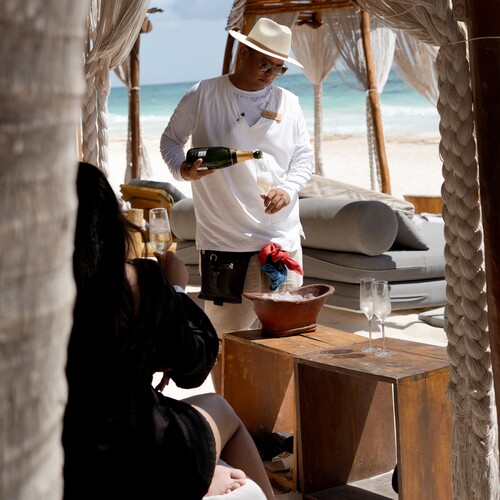 Taboo Beach Club Los Cabos 42