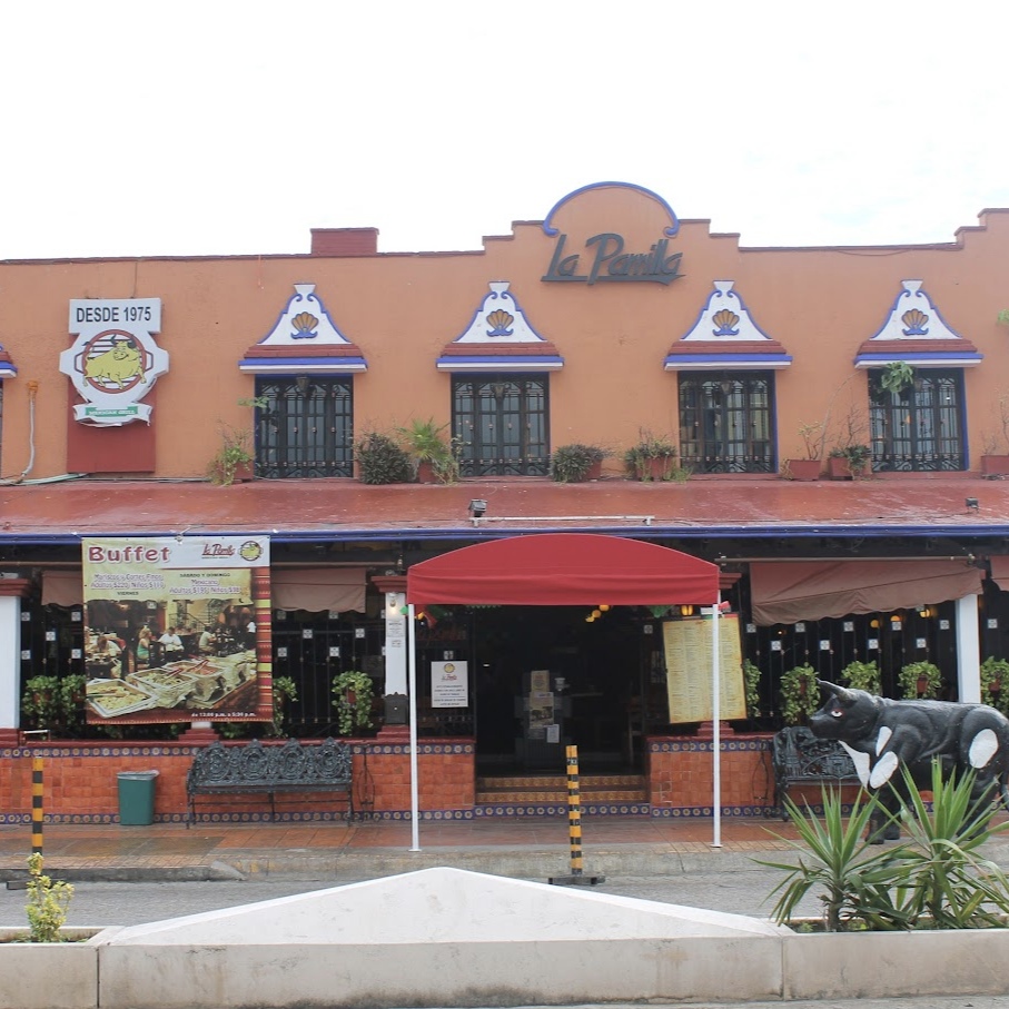 Restaurante La Parrilla Yaxchilán Cancún 14