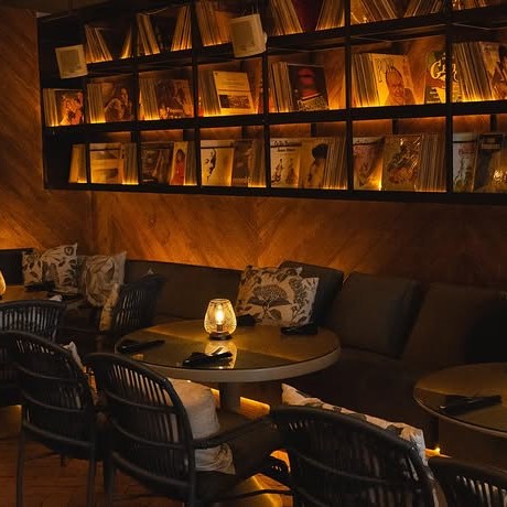 Coppola Pizza Vinyl Bar Hamburgo 12