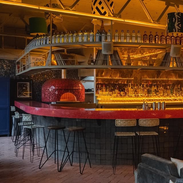 Coppola Pizza Vinyl Bar Hamburgo 13
