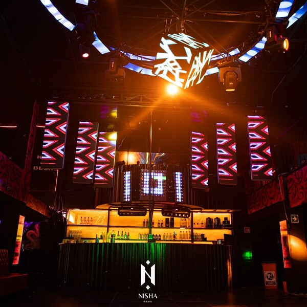 Nisha Club Roma 5