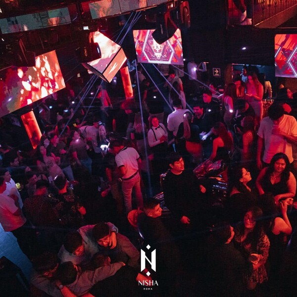 Nisha Club Roma 6