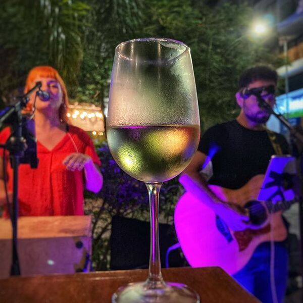 Restaurante Off The Vine Playa del Carmen 11