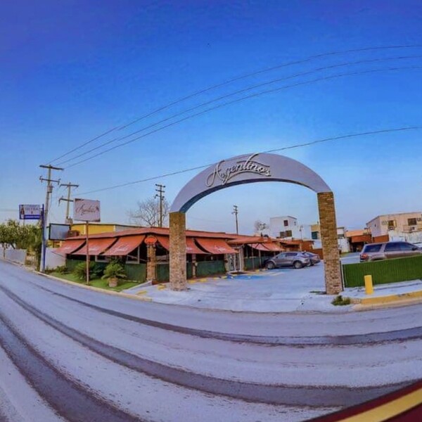 Restaurante Argentinos Reynosa 11