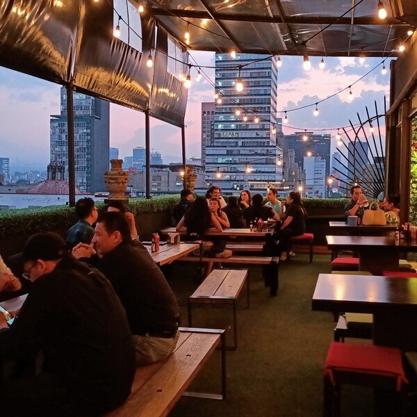 Thook Pizza & Beer CDMX 7