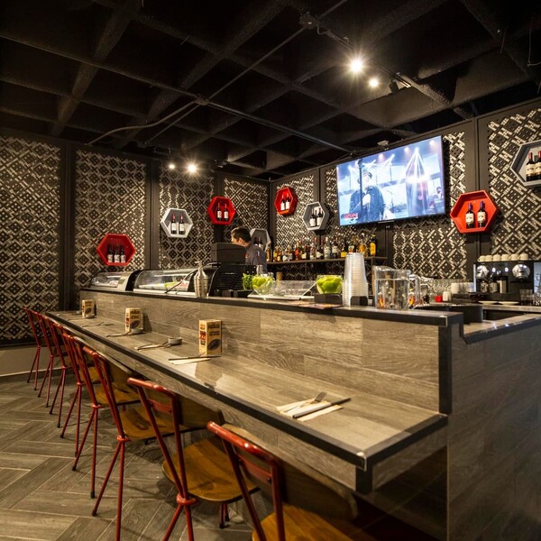 Restaurante Urban Sushi Wok Ramen WTC 7