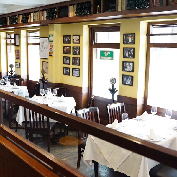 Restaurante La Taberna del Chanclas Condesa 13