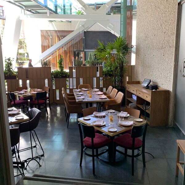 Restaurante Porteño Torre Virreyes 12