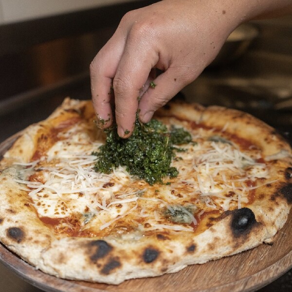 Coppola Pizza Vinyl Bar Insurgentes  7