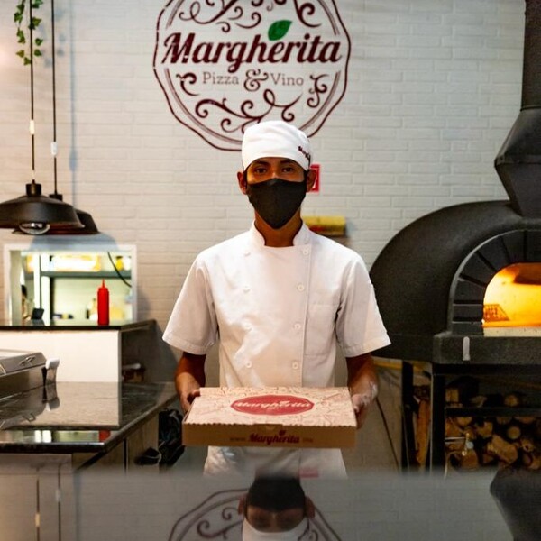 Margherita Pizza Y Vino Sucursal Naciones - foto 3