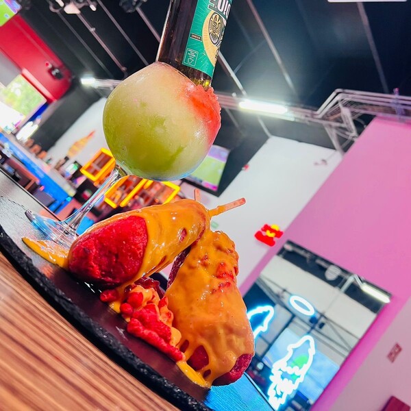 The Back Yard Sports Bar Coapa 12
