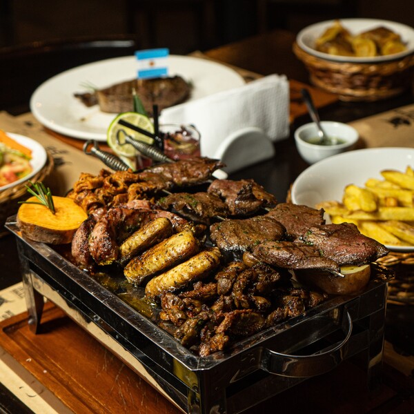 Restaurant El Búfalo Grill Tarapoto - foto 1