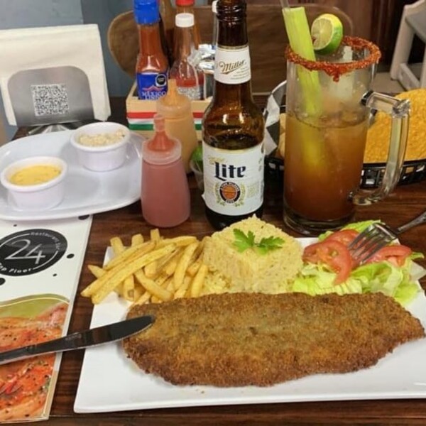 Restaurante Bar 24 Top Floor Nuevo Laredo 12