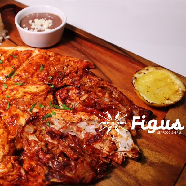 Restaurant Figus Zona Esmeralda 6
