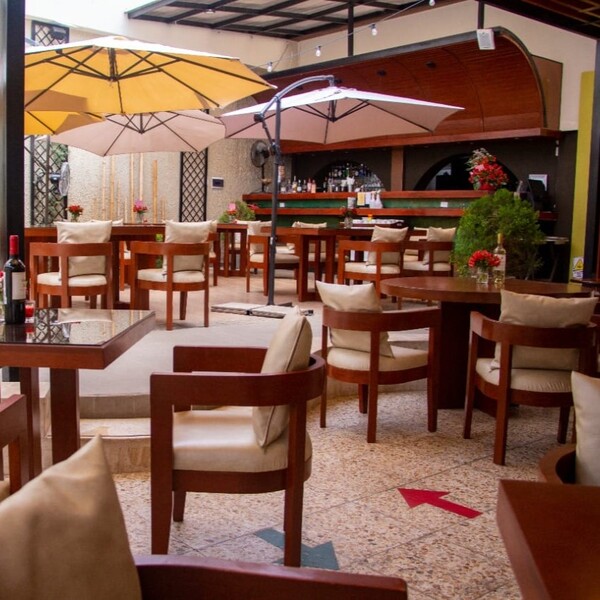 Restaurant Big Ben California Trujillo - foto 3
