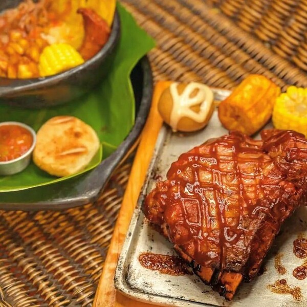 La Colonia Pasaje Gastronómico Santa Fé de Antioquia - foto 2