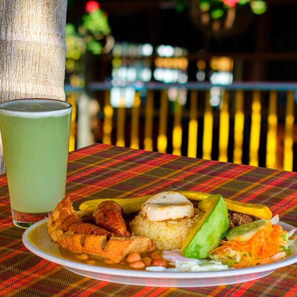 Restaurante Bar El Portal Guatapé 6