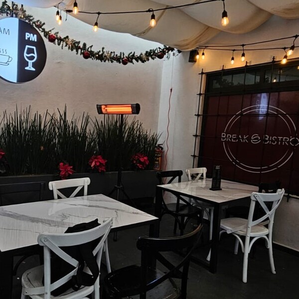 Restaurante Break & Bistro Coapa 11