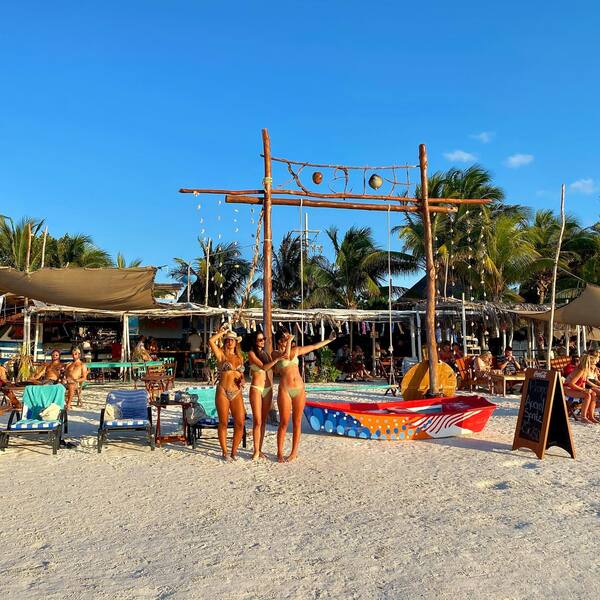 Capitán Capitán Club de Playa Holbox 20
