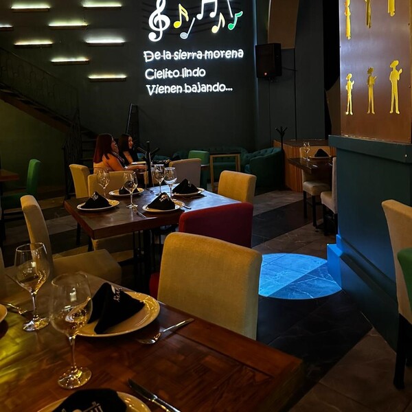 Restaurante La Mariachi Bistro Culiacán  11