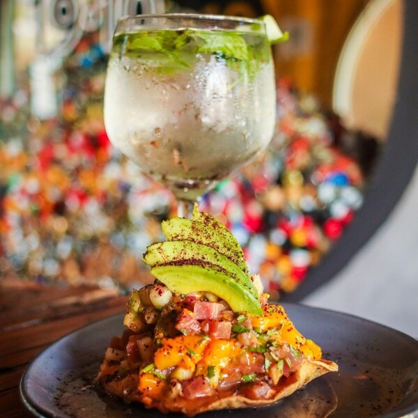 Diecinueve Diez Gastro Cantina Revolución 6