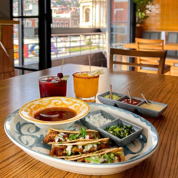 Diecinueve Diez Gastro Cantina Centro 11