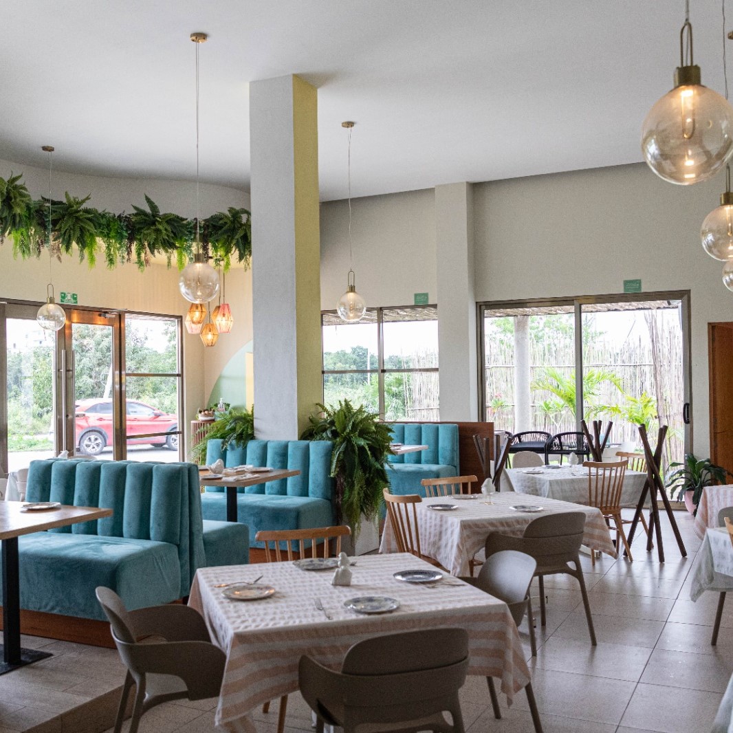 Restaurante  Huevo Brunch & More Cancún 5