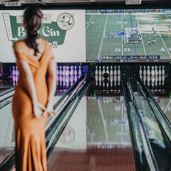 Billy Gin Bowling Alley Cancún 17