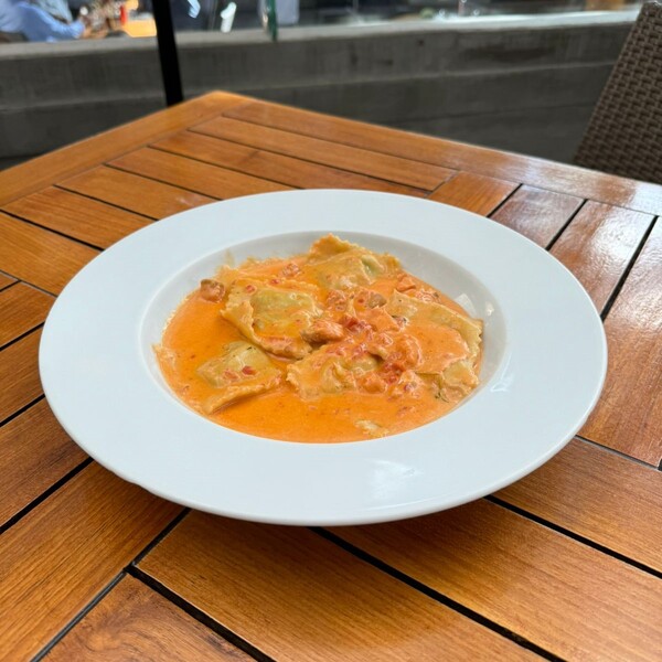 Restaurante La Strada Las Águilas 16