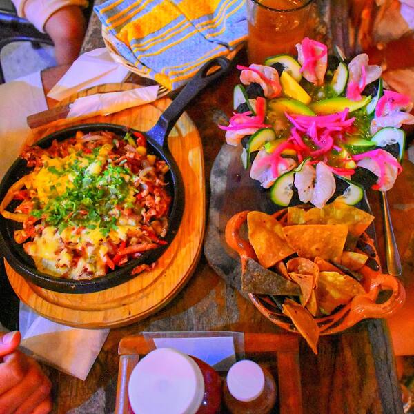 Restaurante Los de Atlixco Bacalar 11