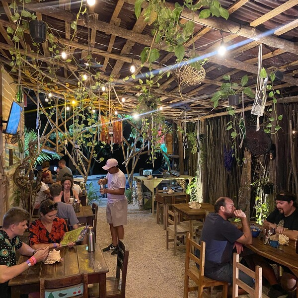 Restaurante Hijos del Cocho Bacalar 17