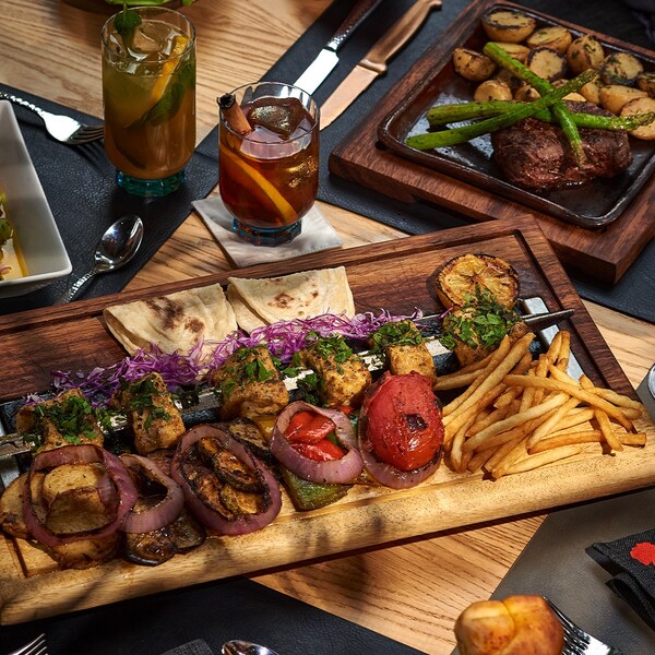 Restaurante Luzine Bosques 10