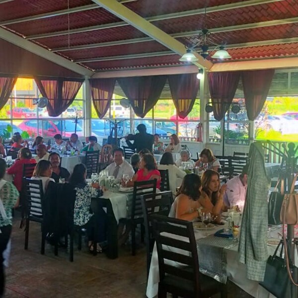 Restaurante Gourmet La Fe Atitalaquia 11