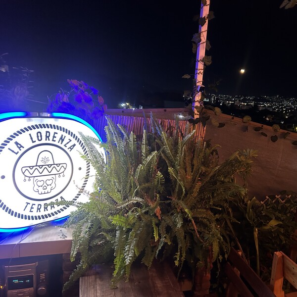 Lorenza Terraza Cuernavaca 15