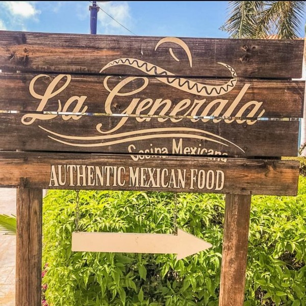 Restaurante La Generala Todos Santos 26