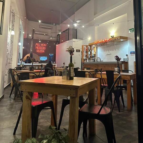 La Bella Pizzería Mazatlán 9