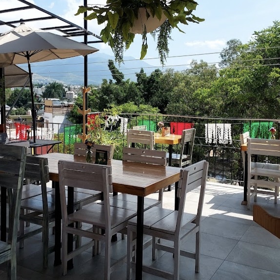 LA TRIBU - Natural Bistro Oaxaca 10