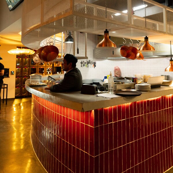 Restaurant La Dolida Palmas - CDMX 7