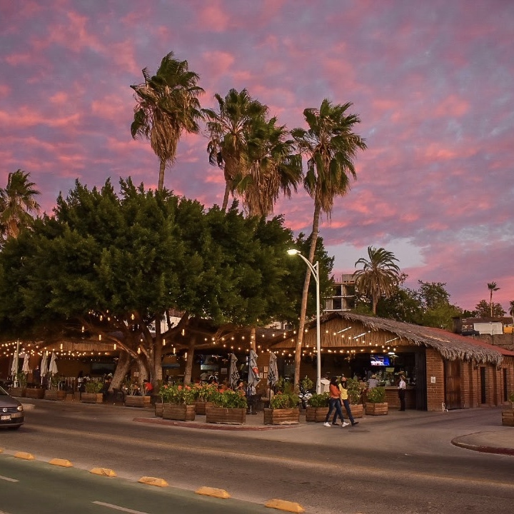 Restaurante Bismarkcito Malecón 5