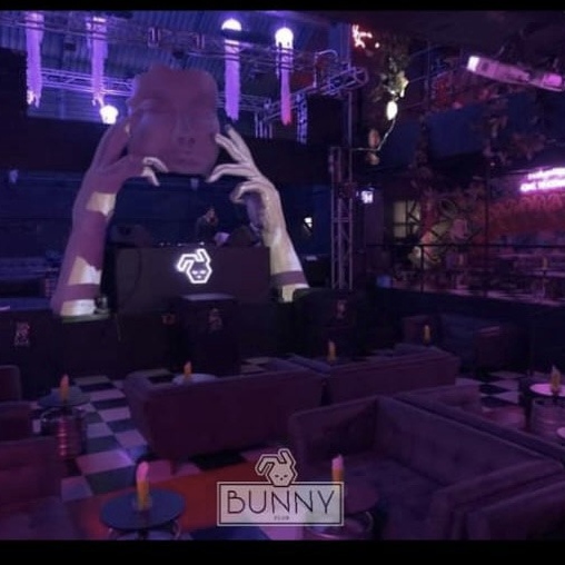 Bunny Club Satélite 7