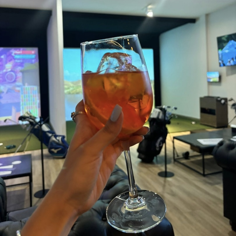 Birdie's Sports Bar & Golf Jilotzingo - foto 1