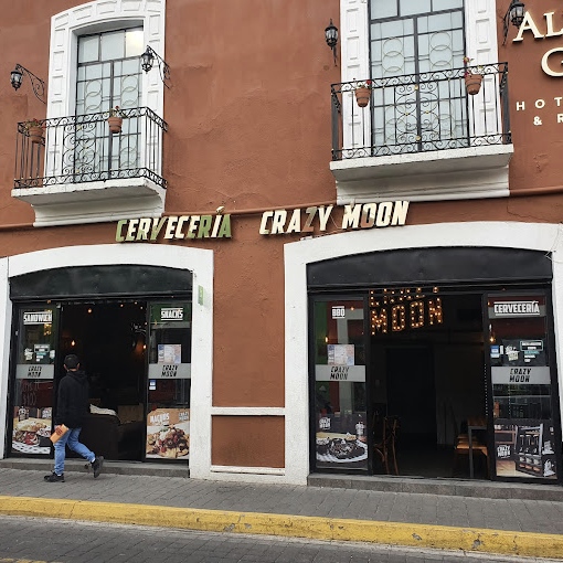 Cervecería Crazy Moon Cholula  8