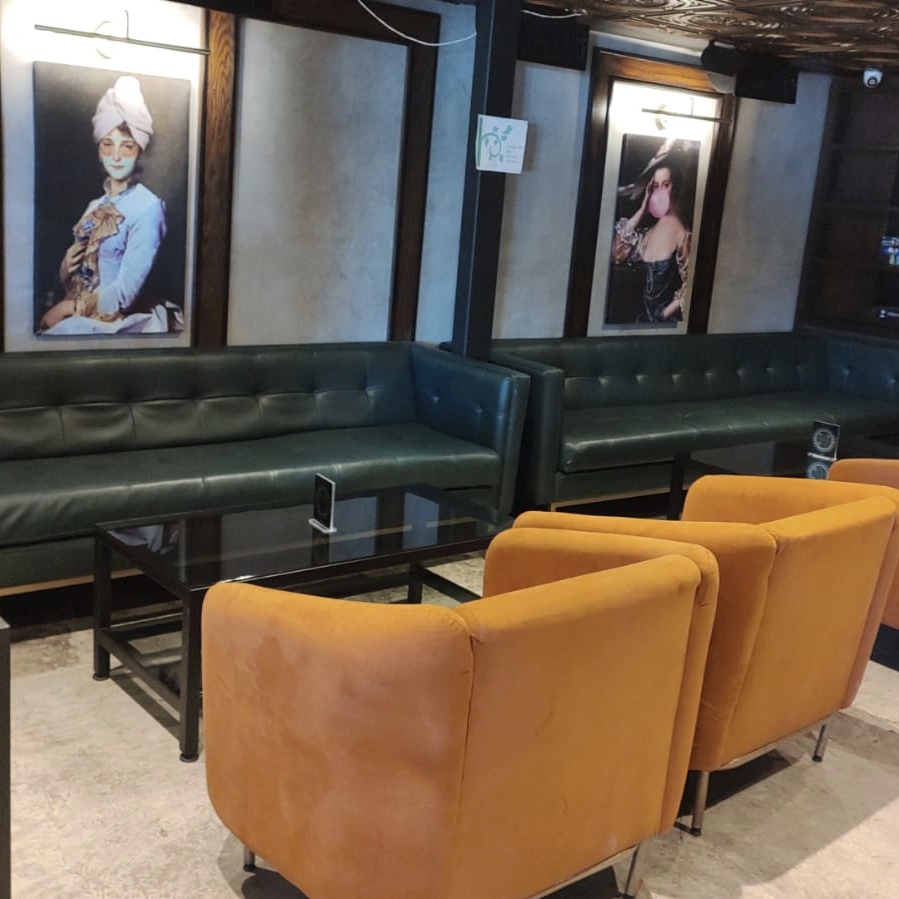 Proper Pub & Parlor Saltillo 5