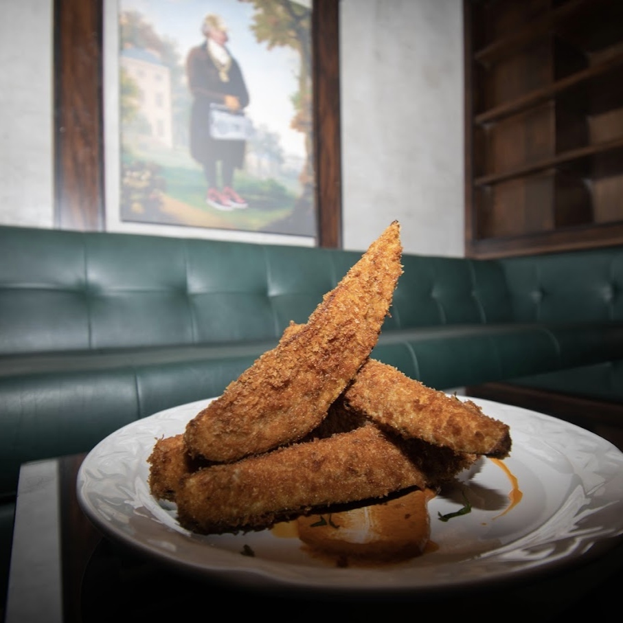 Proper Pub & Parlor Saltillo 7