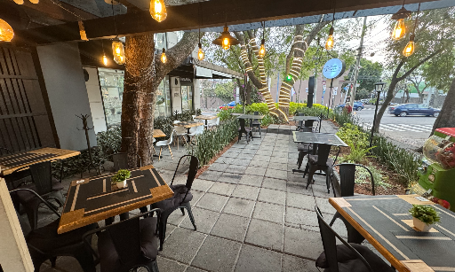 Restaurante El Buen Barrio Las Águilas