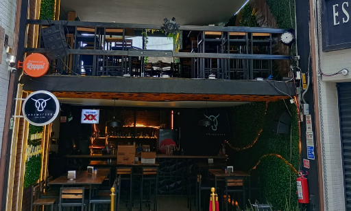 PRIMITIVE Grill & BBQ Satélite