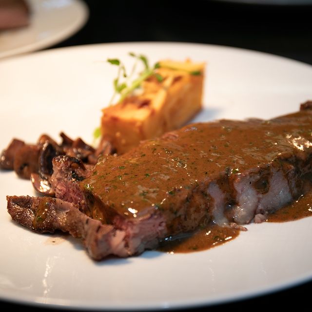 Restaurante A la Parrilla Marquis 11